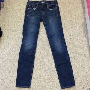 American Eagle darker wash skinny jeans